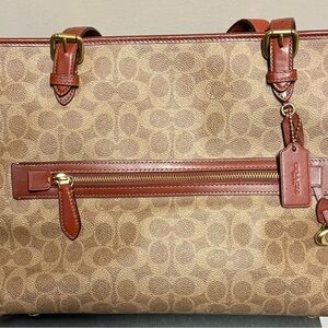 Coach Gallery Tote Signature Canvas Khaki Saddle Laptop Bag